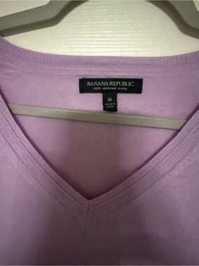 Banana Republic Lavender V-Neck Merino Wool Sweater
